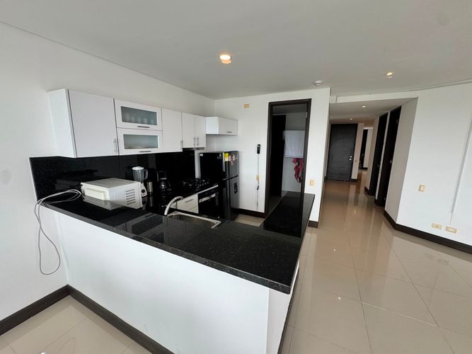 Apartamento de 3 alcobas en venta en El Cabrero, Cartagena, 145 m² · foto 5 de 24