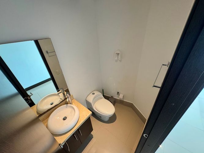 Apartamento de 3 alcobas en venta en El Cabrero, Cartagena, 145 m² · foto 13 de 24