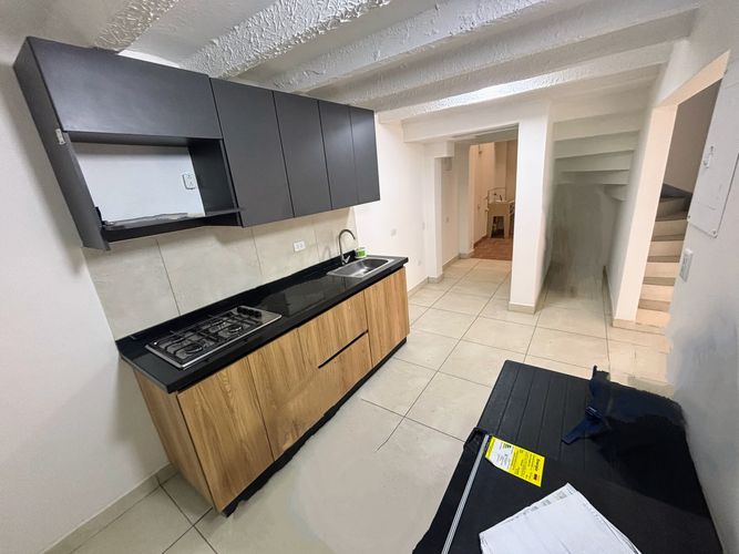 Casa de 3 alcobas en venta en La Merced, Cali, 102 m² · foto 3 de 14