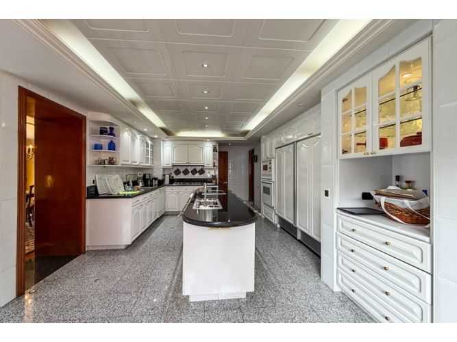 Apartaestudio en venta en Belmira, Bogotá, 407 m² · foto 6 de 19