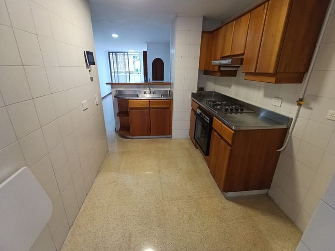 Apartamento de 2 alcobas en arriendo en Laureles, Medellín, 87 m² · foto 14 de 20