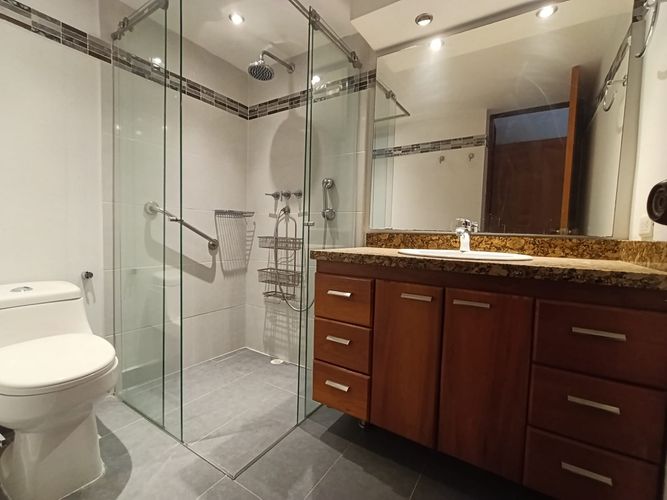 Apartamento de 2 alcobas en arriendo en Laureles, Medellín, 87 m² · foto 15 de 20