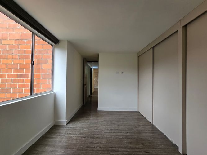 Apartamento de 2 alcobas en venta en Belén, Medellín, 84 m² · foto 9 de 17