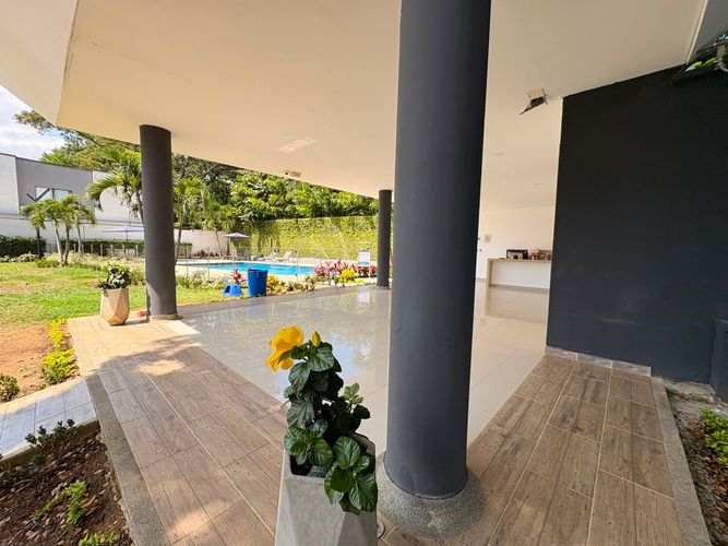 Casa de 4 alcobas en venta en La Morada, Jamundí, 288 m² · foto 4 de 24