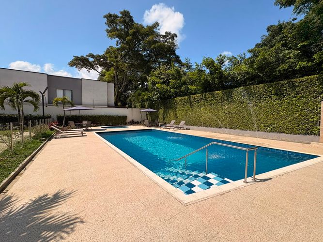Casa de 4 alcobas en venta en La Morada, Jamundí, 288 m² · foto 11 de 24