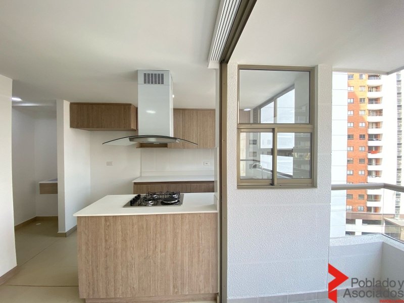 Apartamento en venta en El Carmelo Ii, Sabaneta · foto 3 de 24