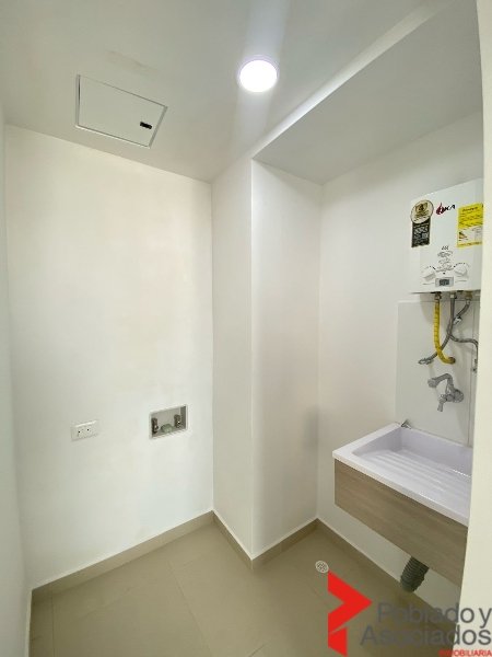 Apartamento en venta en El Carmelo Ii, Sabaneta · foto 18 de 24