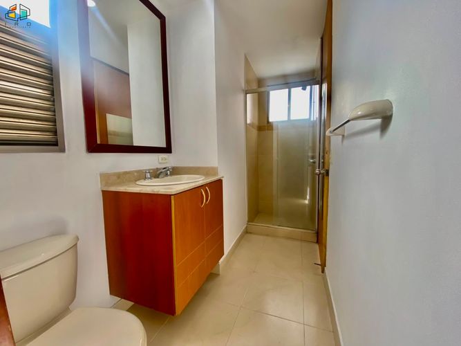 Apartamento en arriendo en Milla De Oro, Medellín · foto 11 de 24
