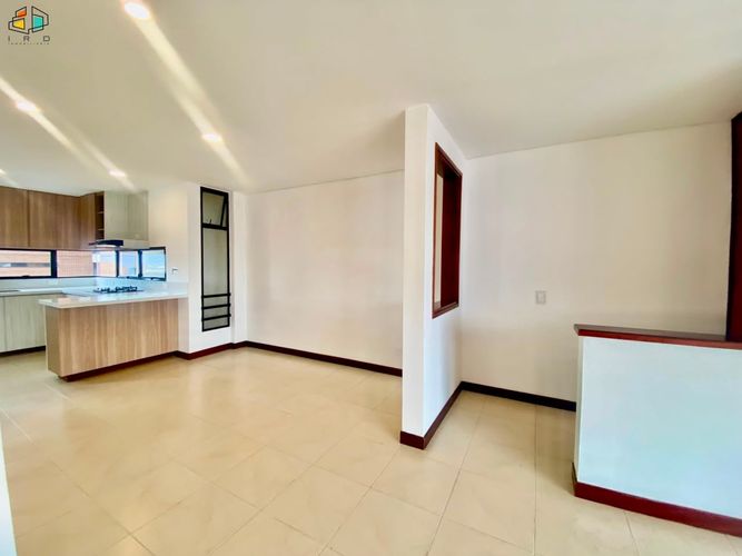Apartamento en arriendo en Milla De Oro, Medellín · foto 6 de 24