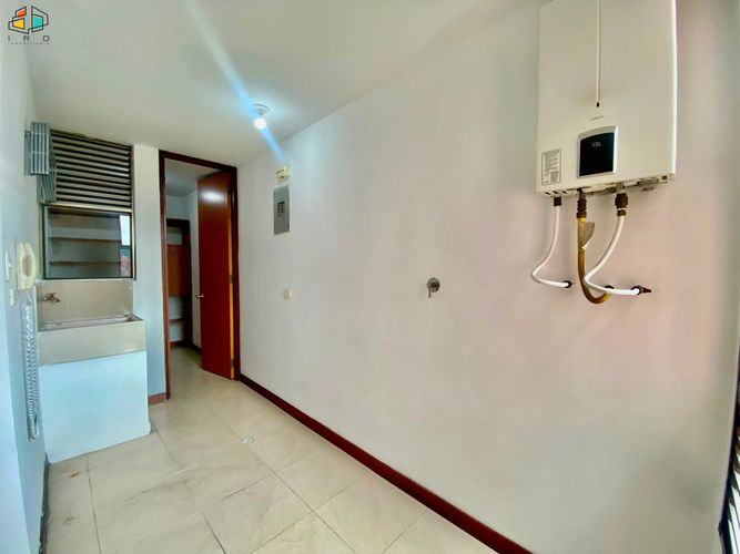 Apartamento en arriendo en Milla De Oro, Medellín · foto 22 de 24