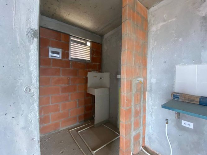 Apartamento de 2 alcobas en venta en El Porvenir, Rionegro, 50 m² · foto 4 de 11
