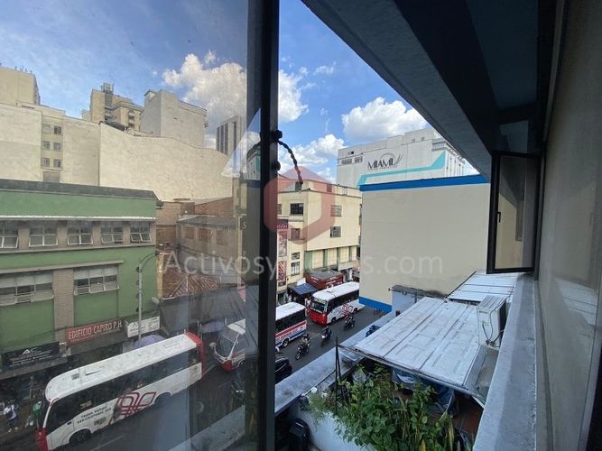 Local en arriendo en San Benito, Medellín, 35 m² · foto 11 de 12