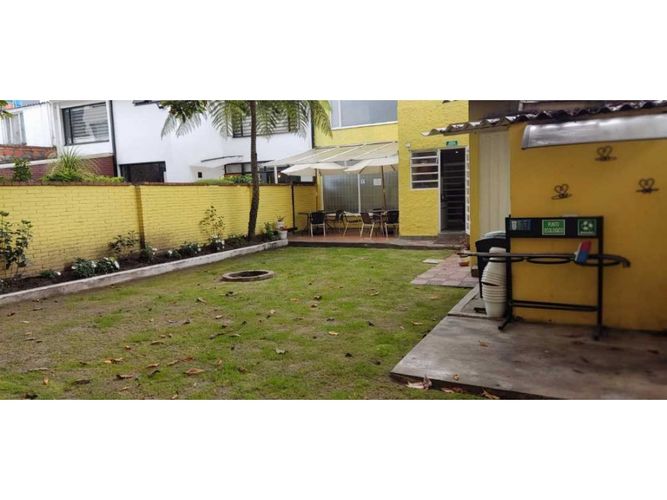 Casa en venta en San Nicolas, Bogotá · foto 2 de 24