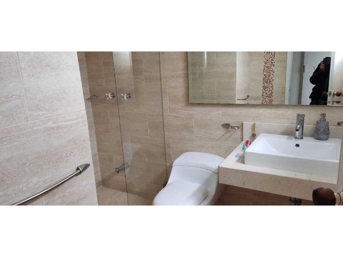 Casa en venta en San Nicolas, Bogotá · foto 22 de 24