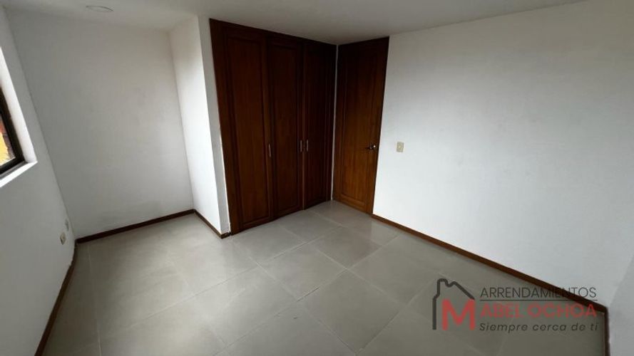 Apartamento de 3 alcobas en venta en Aves Maria, Sabaneta, 127 m² · foto 7 de 19