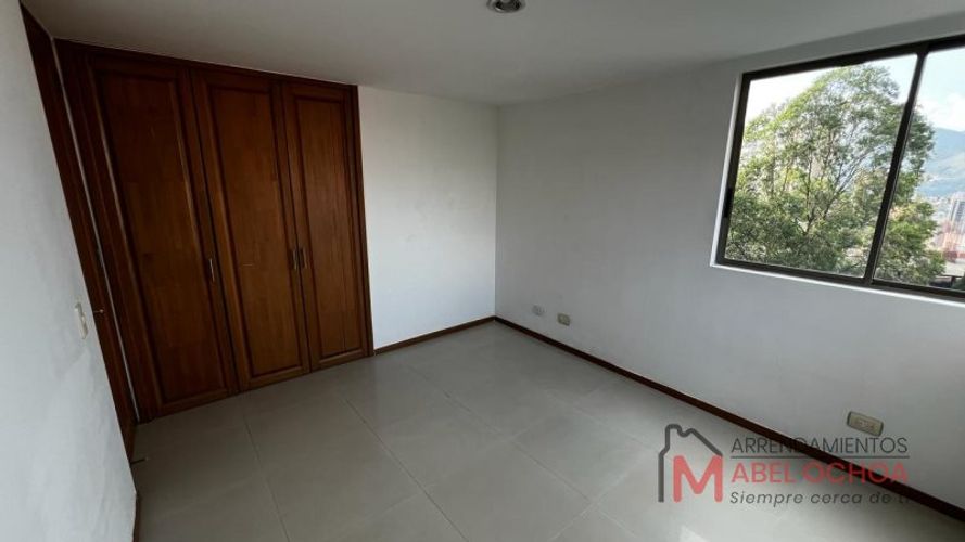 Apartamento de 3 alcobas en venta en Aves Maria, Sabaneta, 127 m² · foto 9 de 19
