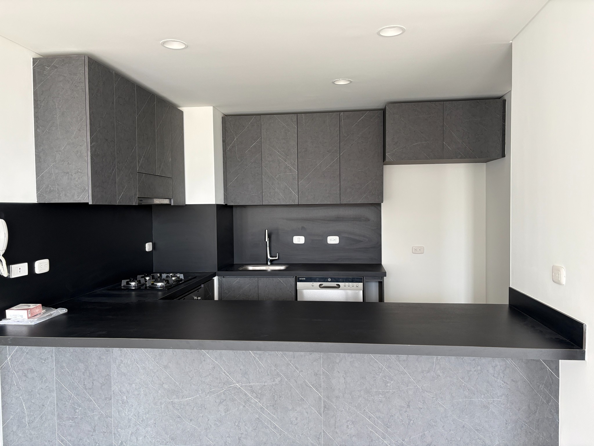 Apartamento en arriendo en Alameda, Bogotá · foto 6 de 24