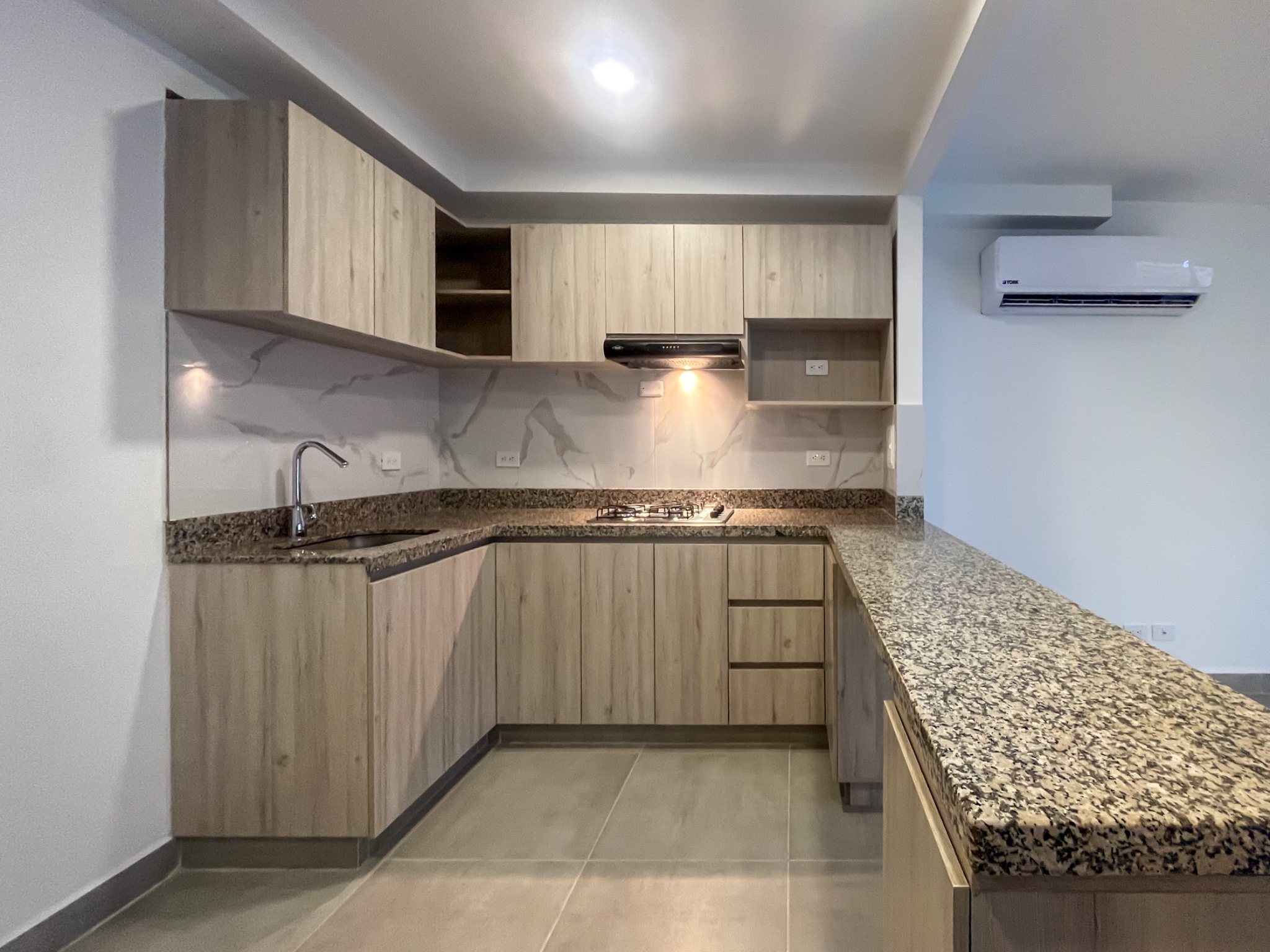 Apartamento en venta en Serena Del Mar, Cartagena · foto 9 de 16