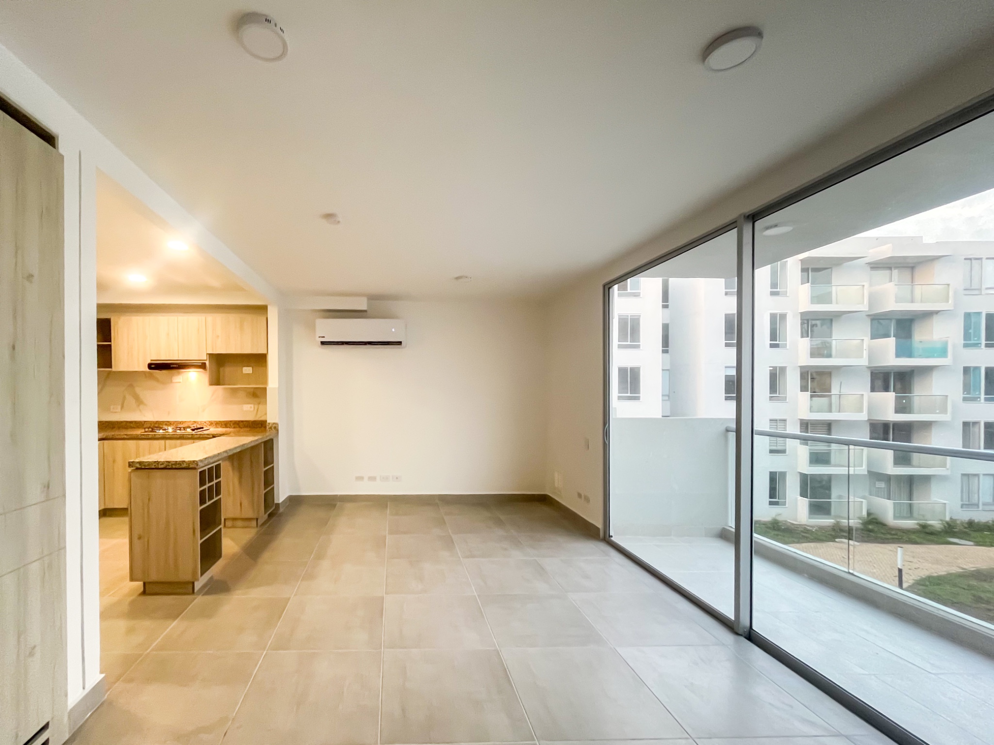Apartamento en venta en Serena Del Mar, Cartagena · foto 5 de 16