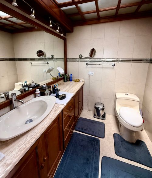 Casa de 3 alcobas en venta en Club De Los Lagartos, Bogotá, 270 m² · foto 6 de 22