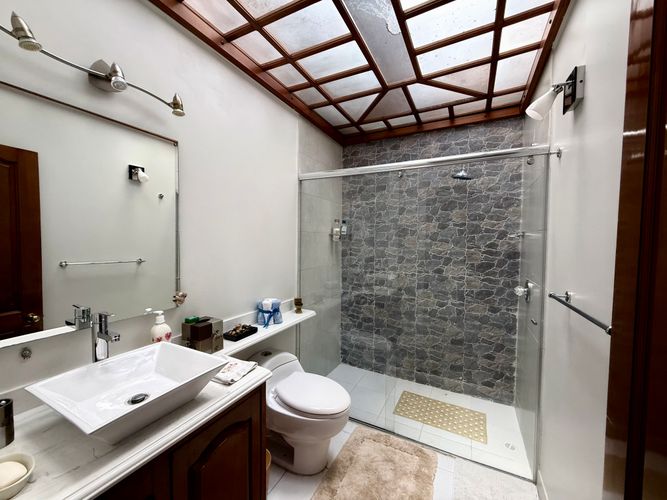 Casa de 3 alcobas en venta en Club De Los Lagartos, Bogotá, 270 m² · foto 9 de 22