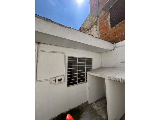 Casa de 4 alcobas en venta en Eucaristico, Cali, 190 m² · foto 20 de 24