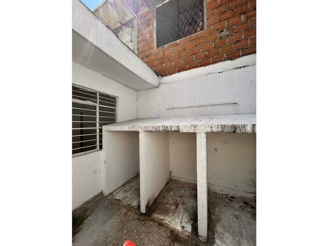 Casa de 4 alcobas en venta en Eucaristico, Cali, 190 m² · foto 21 de 24