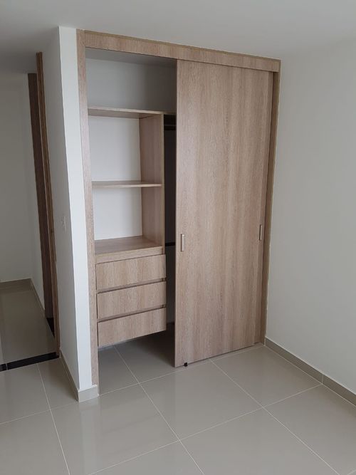 Apartamento de 2 alcobas en venta en San Francisco, Bucaramanga, 53 m² · foto 5 de 10