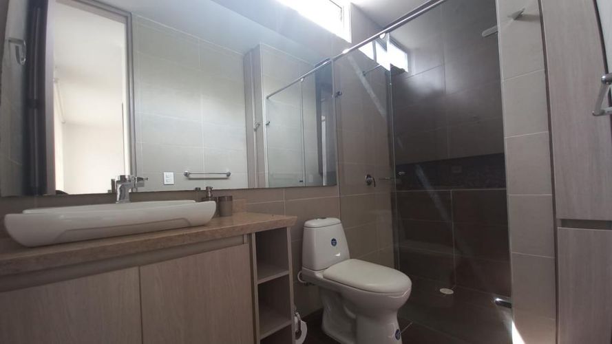 Casa de 4 alcobas en venta en Girardot, Girardot, 220 m² · foto 7 de 24
