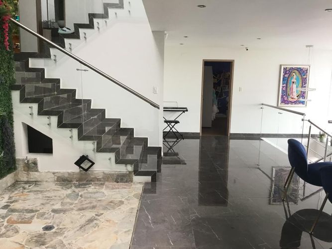 Casa de 6 alcobas en venta en Santa Monica, Cali, 531 m² · foto 19 de 24