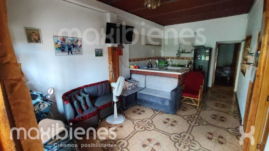 Casa de 5 alcobas en venta en Churido, Apartado, 84 m² · foto 9 de 21