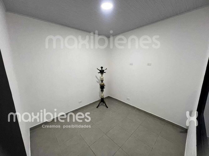 Casa de 5 alcobas en venta en Churido, Apartado, 84 m² · foto 16 de 21