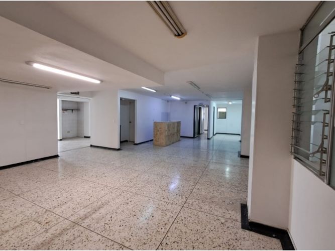 Apartamento en venta en San Jose, Pereira, 300 m² · foto 8 de 8