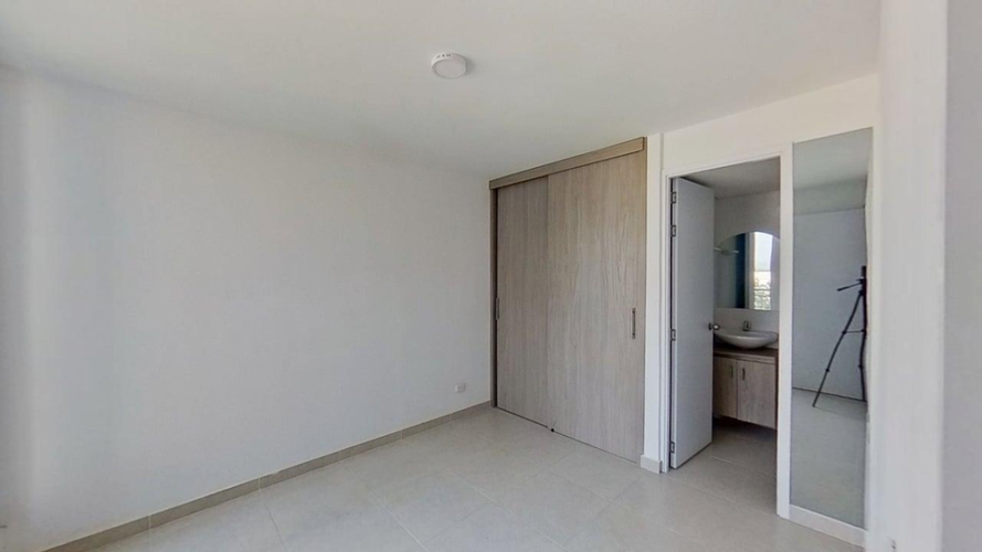 Apartamento de 2 alcobas en venta en Belalcazar, Yumbo, 52 m² · foto 6 de 13