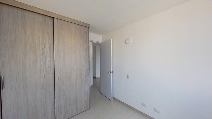 Apartamento de 2 alcobas en venta en Belalcazar, Yumbo, 52 m² · foto 7 de 13