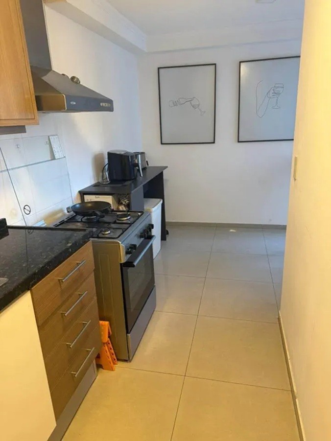 ALQUILER EN PUNTA CARRETAS, 2 DORMITORIOS Y 2 BAÑOS, PISO 2, BALCON, COCHERA, PORTERIA, PISCINA, ETC · Foto 5