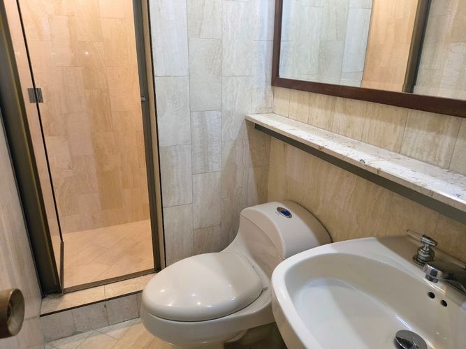 Apartamento de 5 alcobas en venta en Normandia, Cali, 285 m² · foto 16 de 24