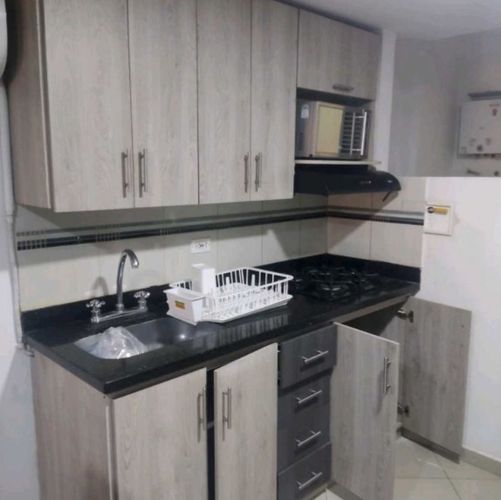 Edificio en venta en Belén, Medellín, 820 m² · foto 11 de 12