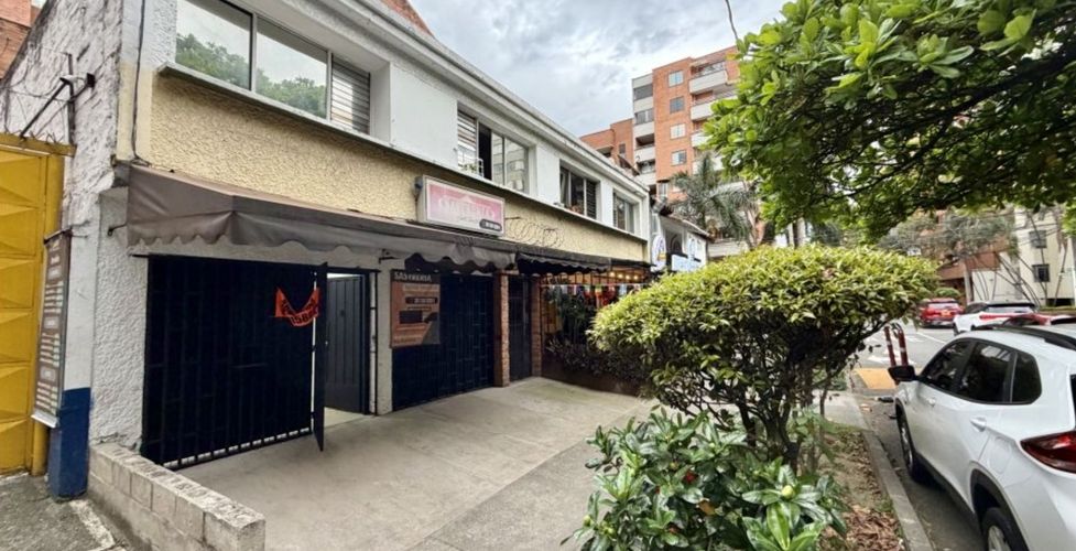 Local en arriendo en Laureles, Medellín, 14 m² · foto 2 de 11
