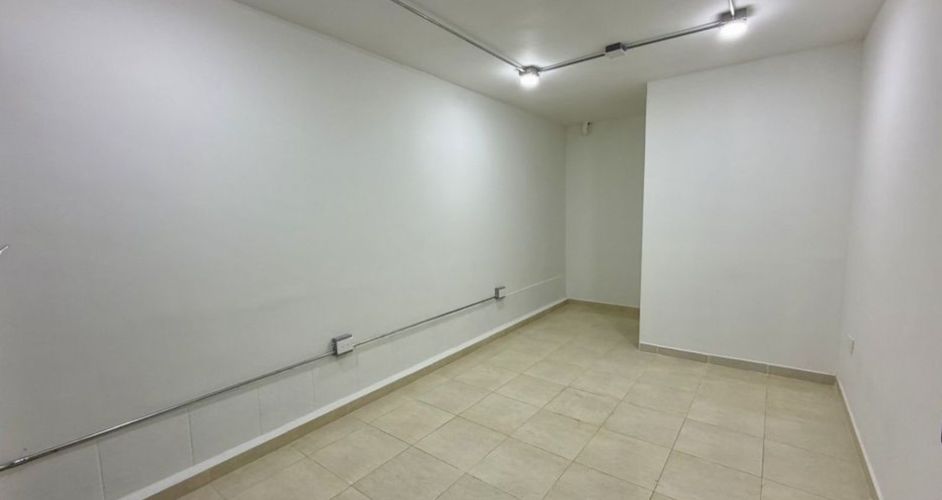 Local en arriendo en Laureles, Medellín, 14 m² · foto 4 de 11