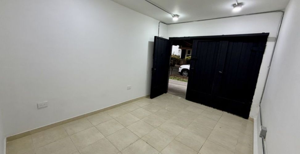 Local en arriendo en Laureles, Medellín, 14 m² · foto 11 de 11