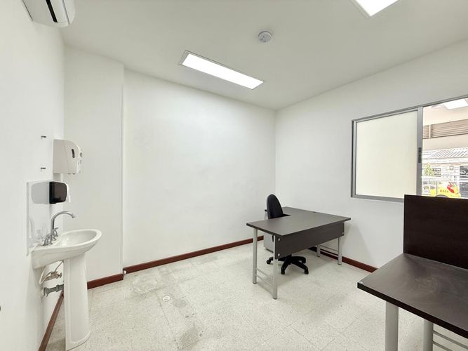 Local en arriendo en Zona Industrial La Rosa, Dosquebradas, 280 m² · foto 6 de 18