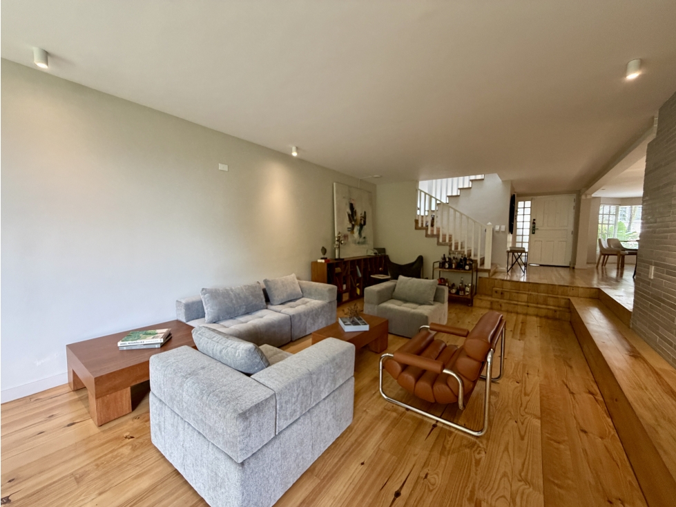Casa en venta en El tesoro, Medellín 2