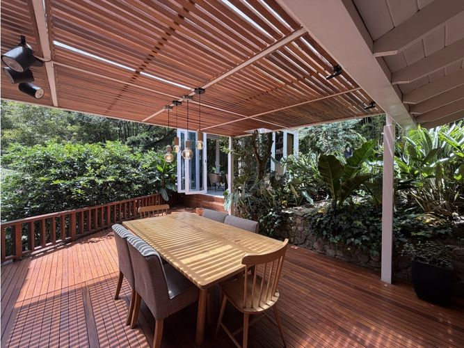Casa de 4 alcobas en venta en El Tesoro, Medellín, 290 m² · foto 17 de 24