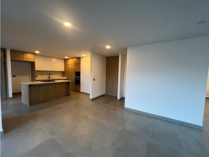 Apartamento en venta en Castropol, Medellín · foto 6 de 24