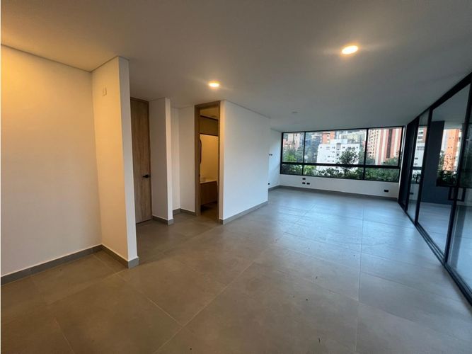Apartamento en venta en Castropol, Medellín · foto 8 de 24