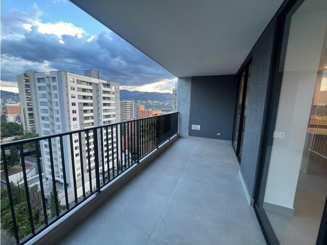 Apartamento en venta en Castropol, Medellín · foto 12 de 24