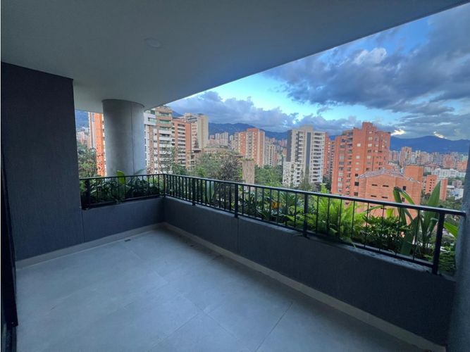 Apartamento en venta en Castropol, Medellín · foto 13 de 24