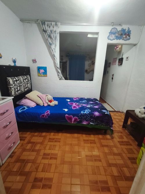 Casa de 4 alcobas en venta en Aures, Bogotá, 87 m² · foto 8 de 11