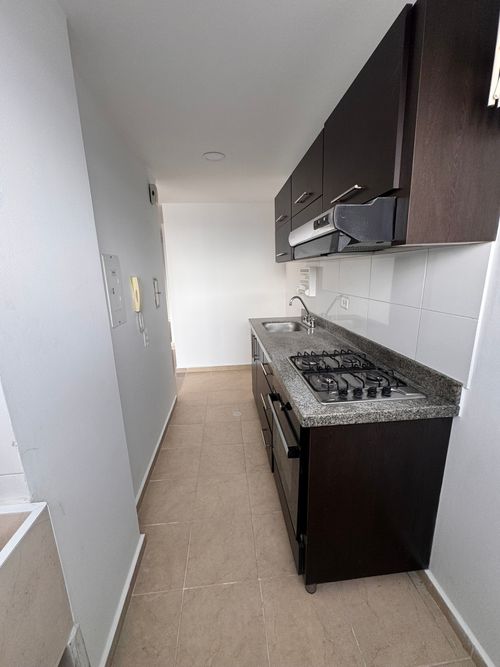 Apartamento de 3 alcobas en venta en San Alonso, Bucaramanga, 82 m² · foto 6 de 14